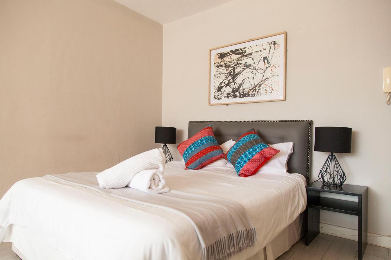 The Square - City Hotel *